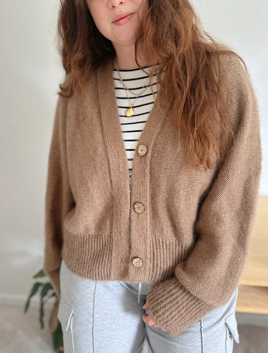 10 Vice Versa Cardigan