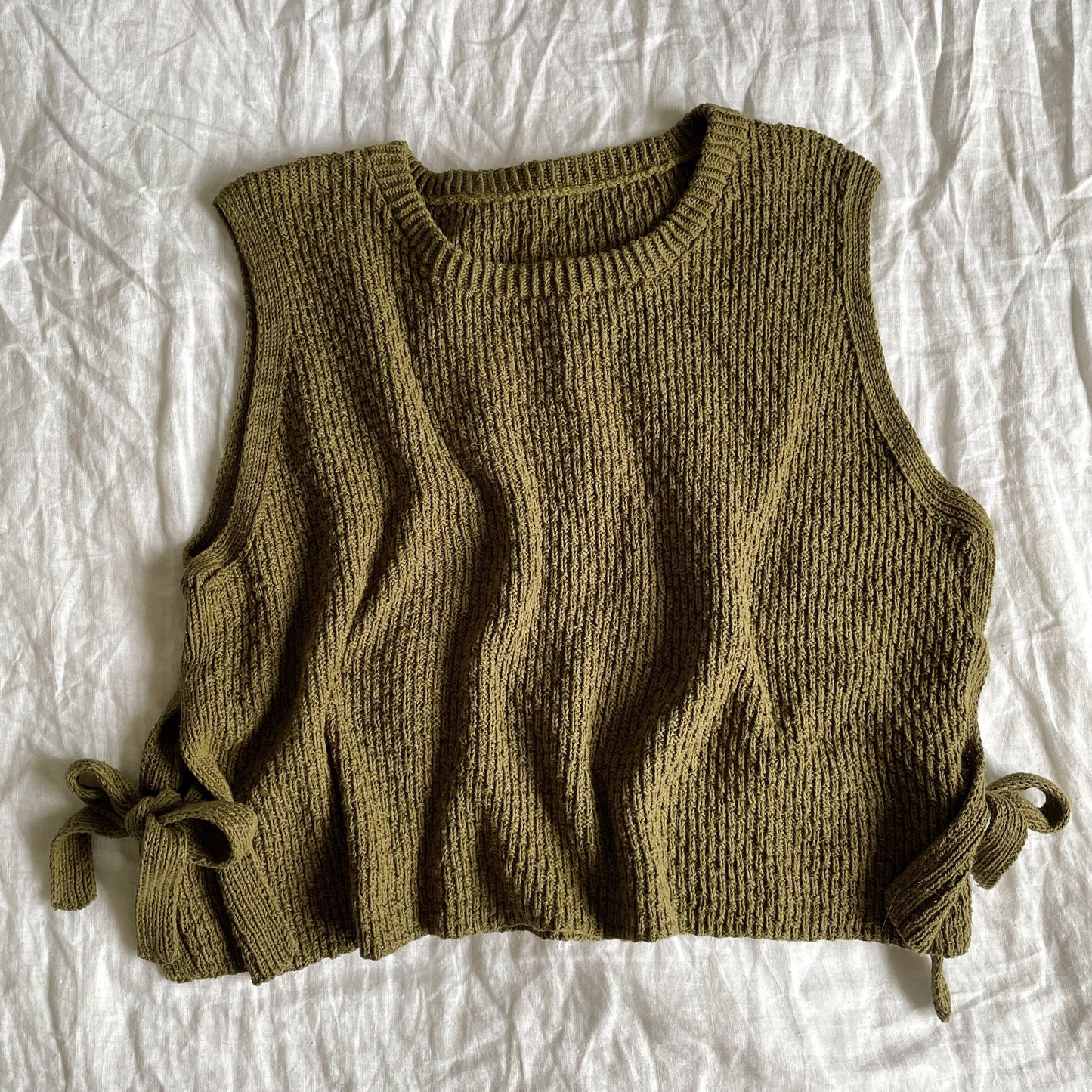 05 Tie Side Tank